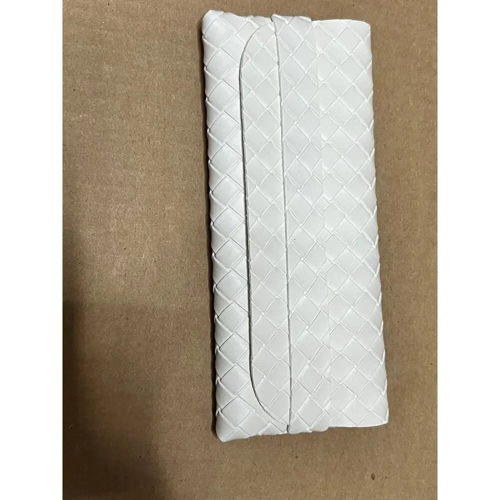 Glasses case - white woven case. Fits most glasses